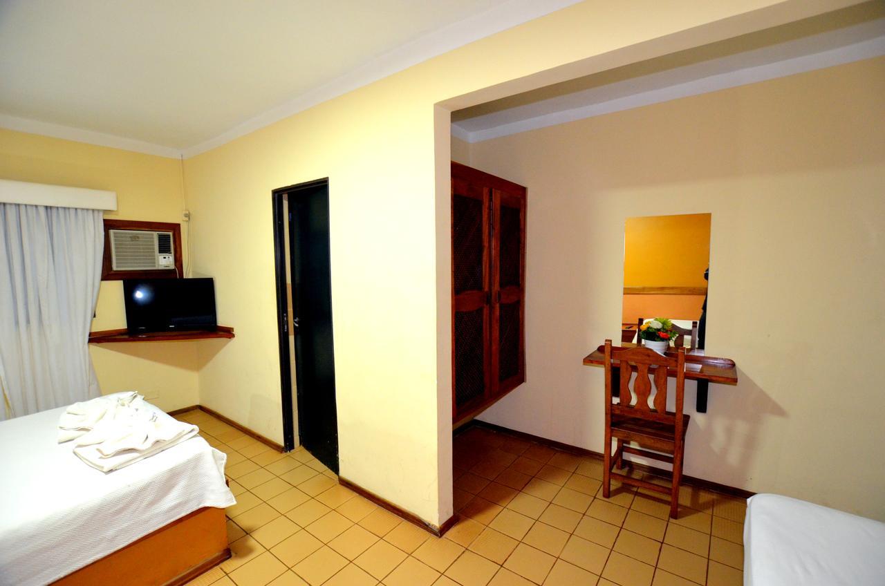 Hosteria Casa Blanca Iguazu Puerto Iguazu Exterior photo